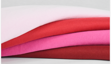 Maroon, Warna Cantik yang Jadi Trending Setiap Tahun, Cocok Buat Kaos Favorit