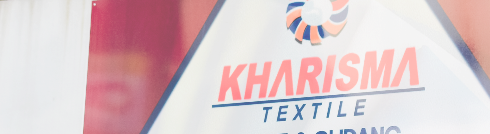 Kharisma Textile, Supplier Kain Premium Bandung dan Surabaya dengan Sistem Pembelian Fleksibel